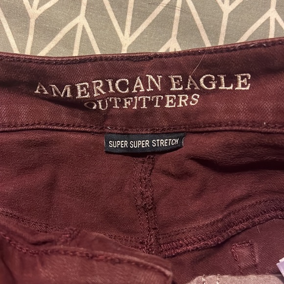 American Eagle Burgundy High Rise Shorts - Picture 2 of 4